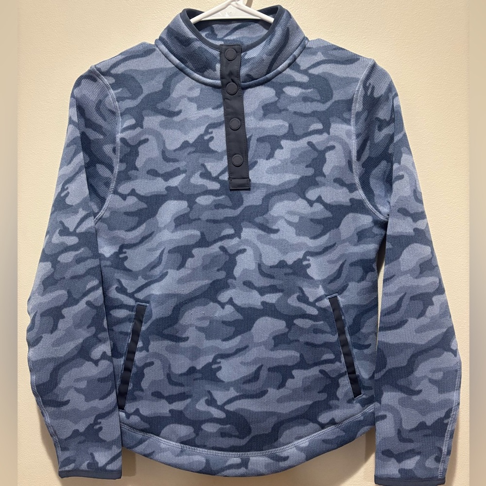 Vineyard Vines Blue Camouflage Quarter Snap Sweater, Girls Large